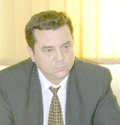 Tomescu: Subalternul prins cu mită era de un an la Trident